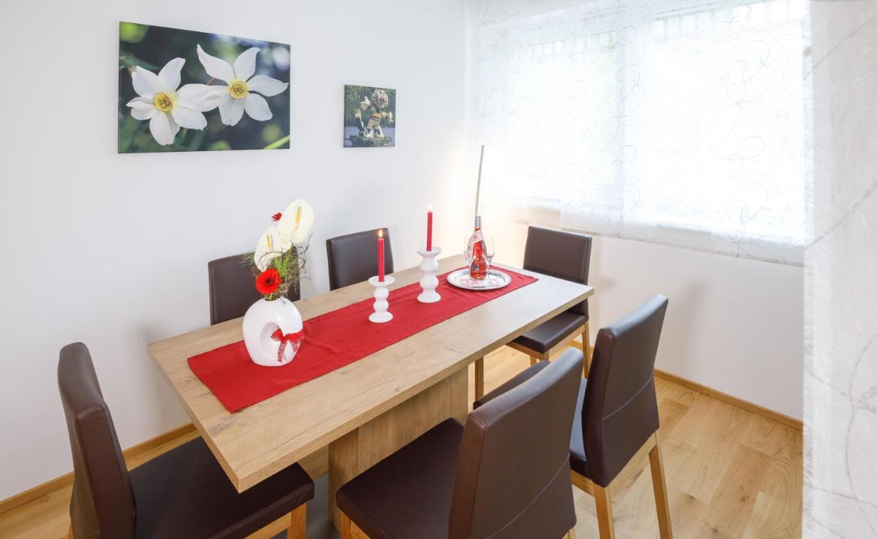 Ferienwohnung Narzisse - City Appartement im Kurpark Bad Aussee Exterior foto