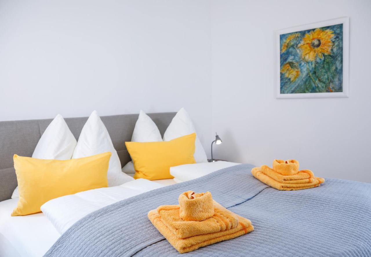 Ferienwohnung Narzisse - City Appartement im Kurpark Bad Aussee Exterior foto